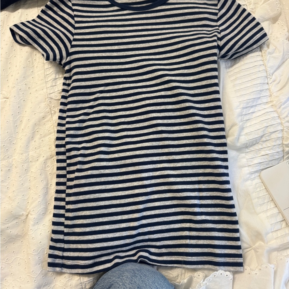 Brandy Melville Navy and White Striped Tee